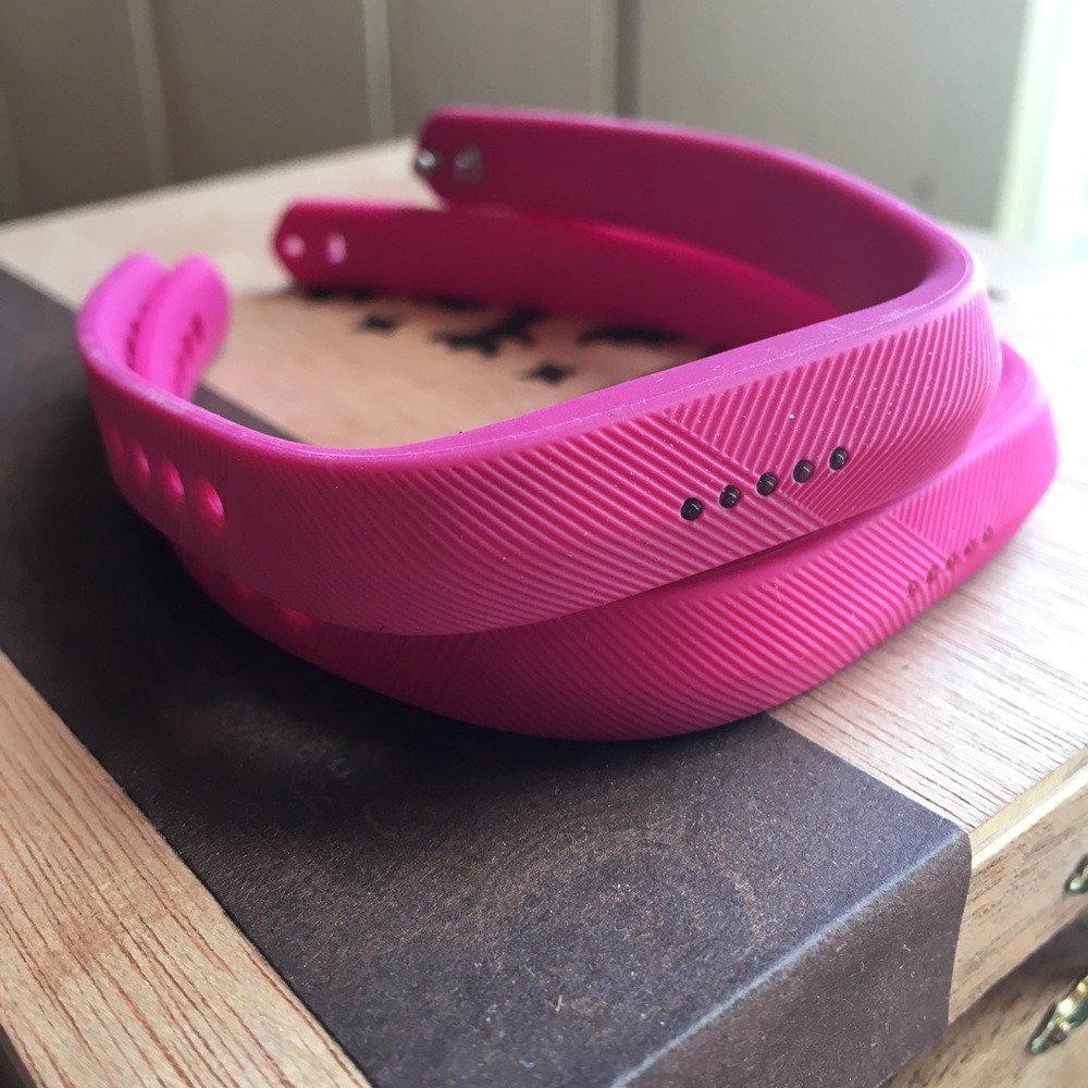 EUC Fitbit Flex 2 with box